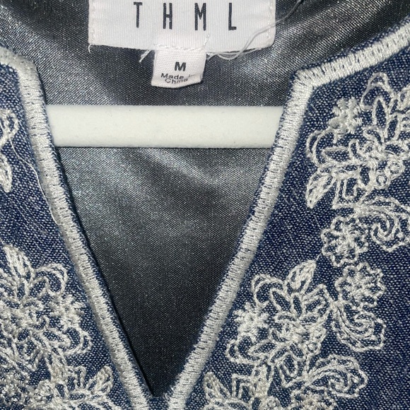 THML Chambray Denim Embroidered Dress  Medium like new - Picture 3 of 5